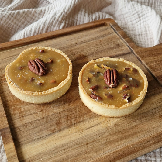 HERFST Pecan salted caramel tartelette