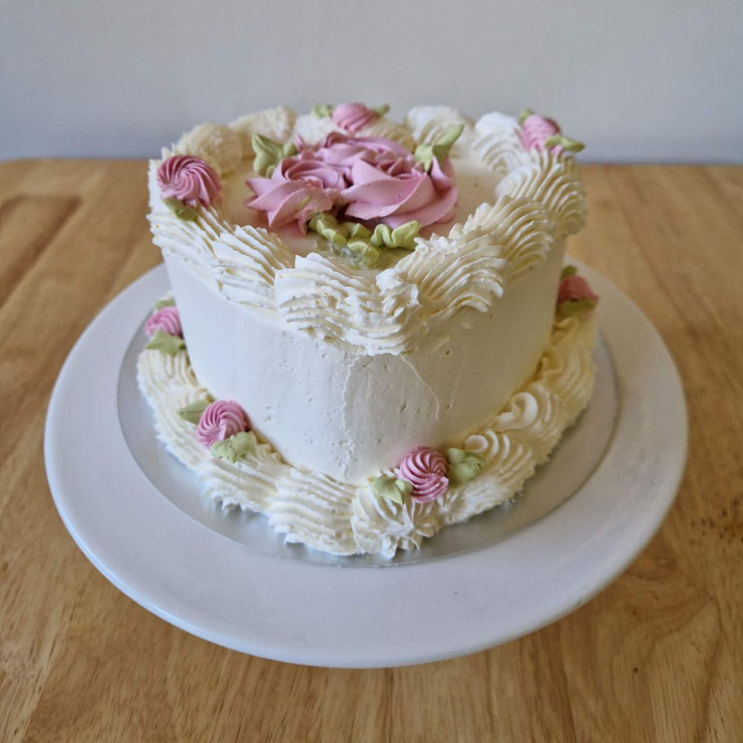 Rose heart cake (8 pers)